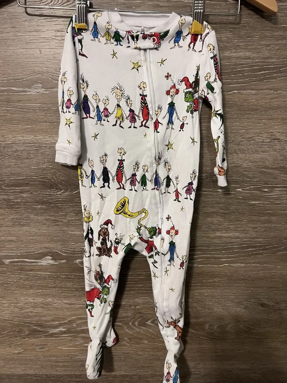 Pottery Barn Kids 9-12 M Dr.Seuss’s Grinch Nursery One Piece Pajama #6625